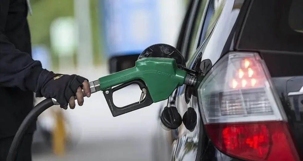 Eşelmobil Sisteminin Sona Ermesiyle Benzinde 12,48 Liralık Fiyat Artışı Bekleniyor