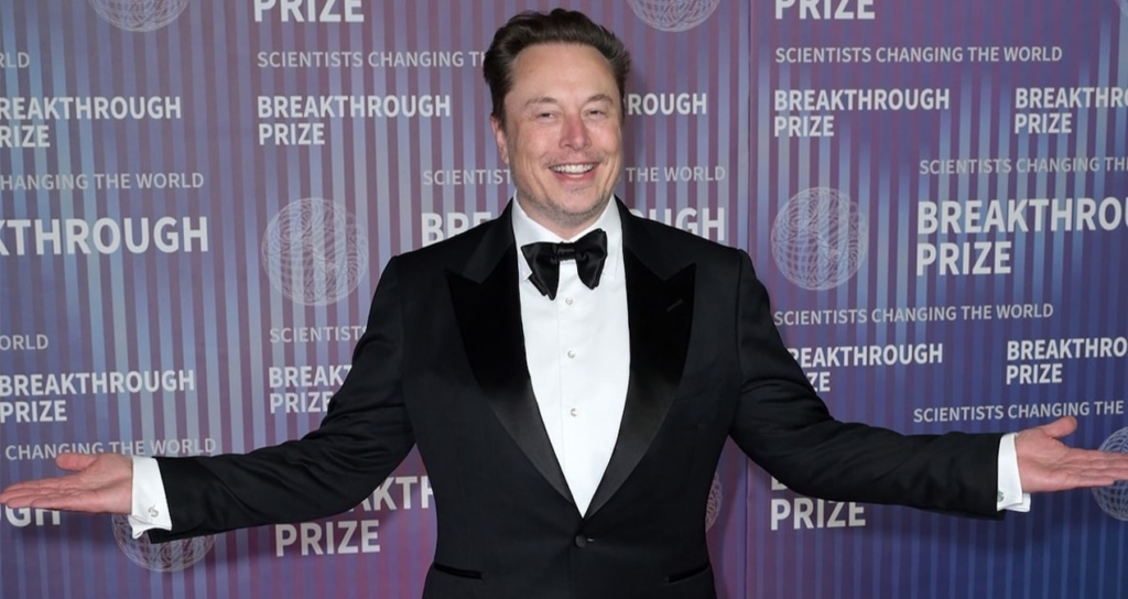 Elon Musk'ın Serveti Tesla ve SpaceX Hisseleriyle Yeniden 1 Trilyon Doları Aştı